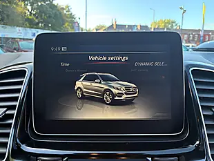 Used 2017 Mercedes-Benz Gle AMG Line Premium White - Interior and Exterior details 15