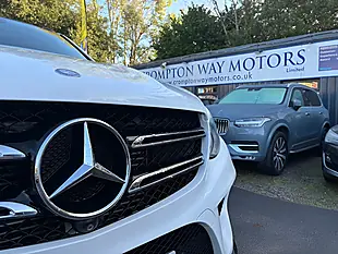 Used 2017 Mercedes-Benz Gle AMG Line Premium White - Interior and Exterior details 3
