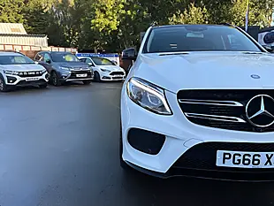 Used 2017 Mercedes-Benz Gle AMG Line Premium White - Interior and Exterior details 4