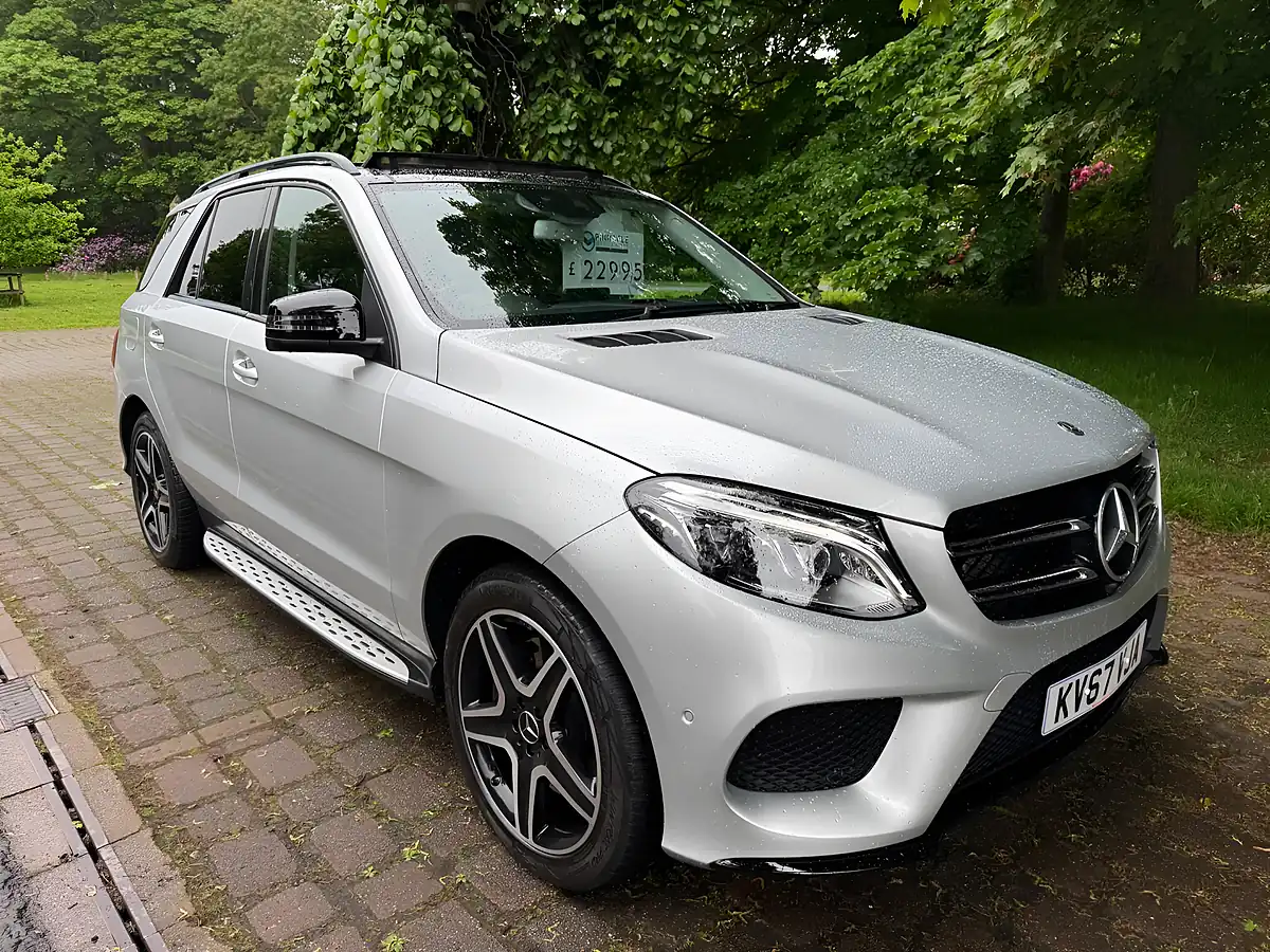 Used 2017 Mercedes-Benz Gle AMG (premium) Silver - Interior and Exterior details 10