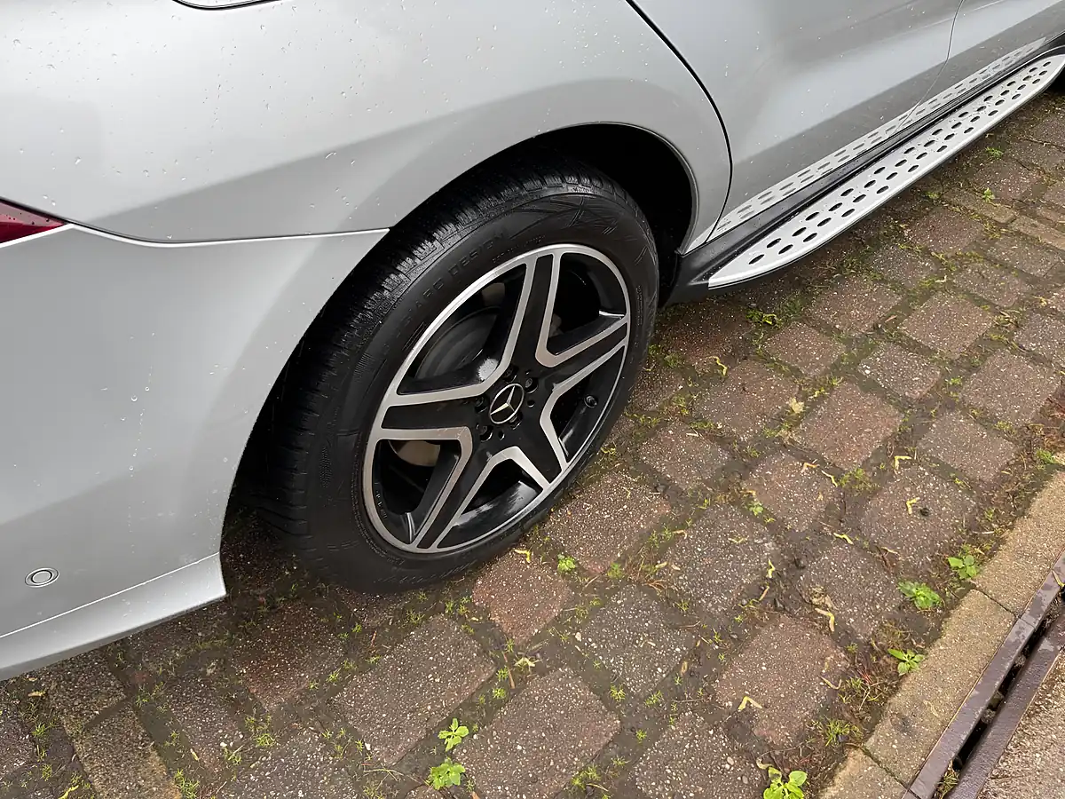 Used 2017 Mercedes-Benz Gle AMG (premium) Silver - Interior and Exterior details 14