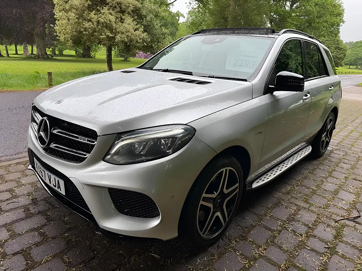 Used 2017 Mercedes-Benz Gle AMG (premium) Silver - Interior and Exterior details 5