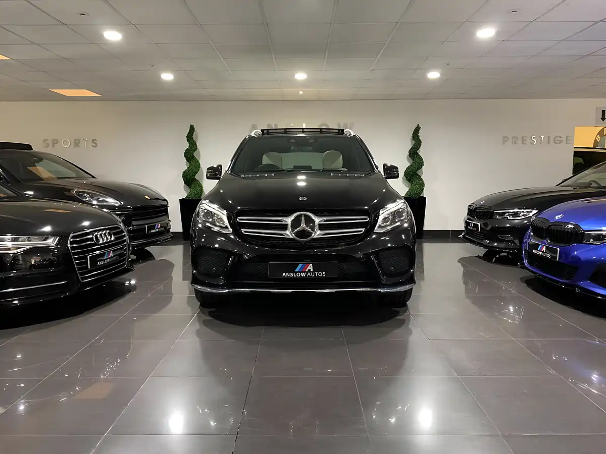 Used 2017 Mercedes-Benz Gle Designo Line Black - Interior and Exterior details 10