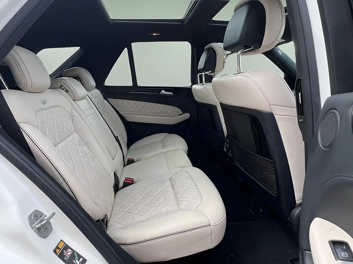 Used 2017 Mercedes-Benz Gle Designo Line White - Interior and Exterior details 15