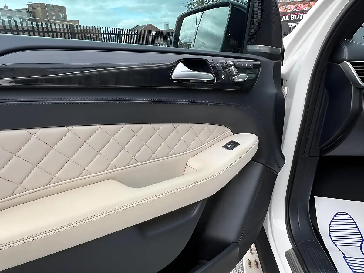 Used 2017 Mercedes-Benz Gle Designo Line White - Interior and Exterior details 16