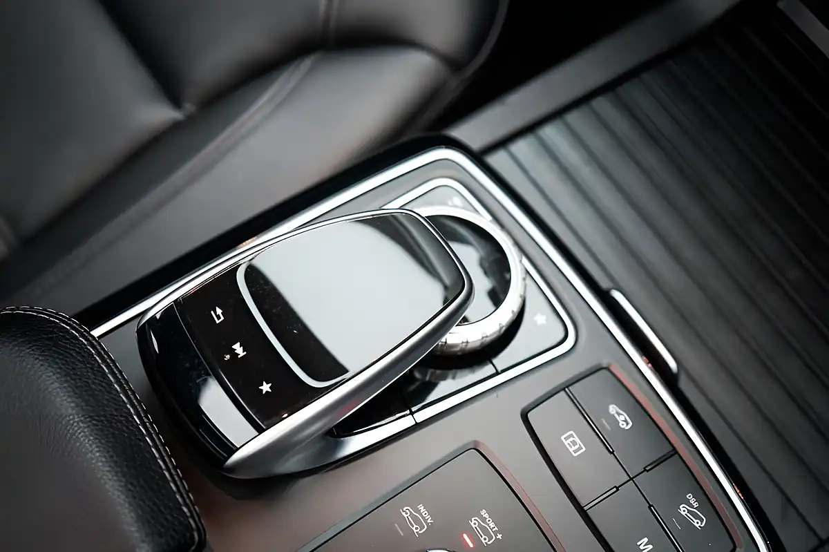 Used 2017 Mercedes-Benz Gle Premium Plus Black - Interior and Exterior details 18