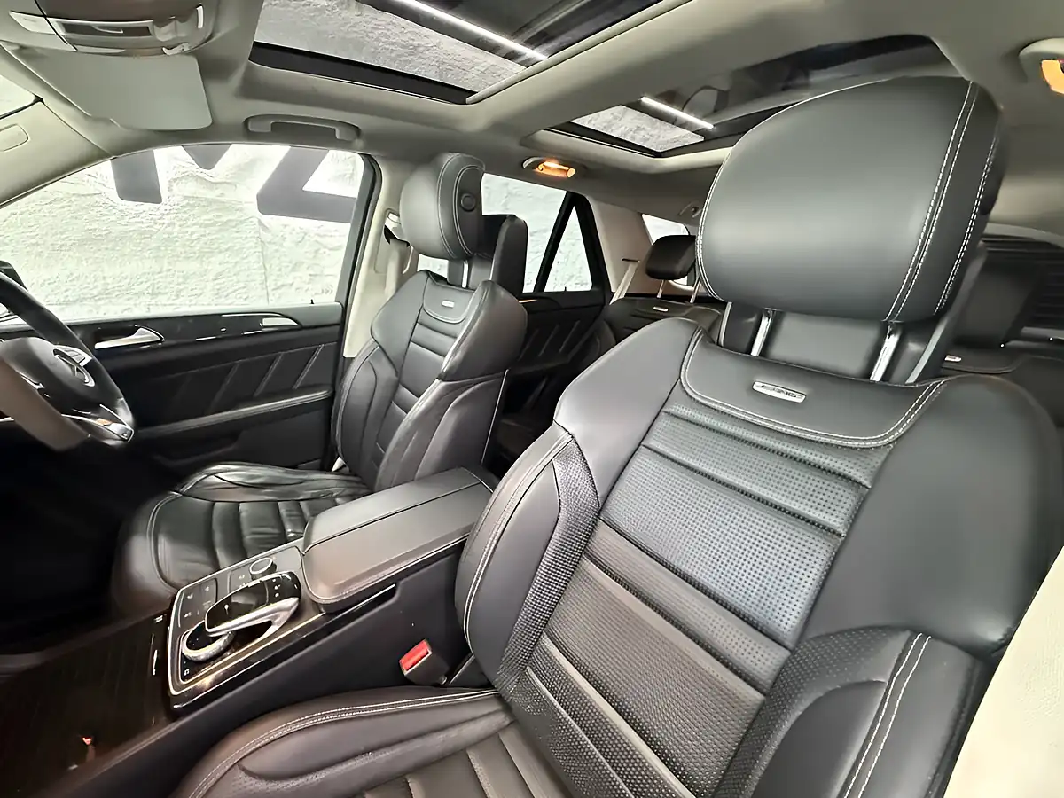 Used 2017 Mercedes-Benz Gle S (premium) White - Interior and Exterior details 11