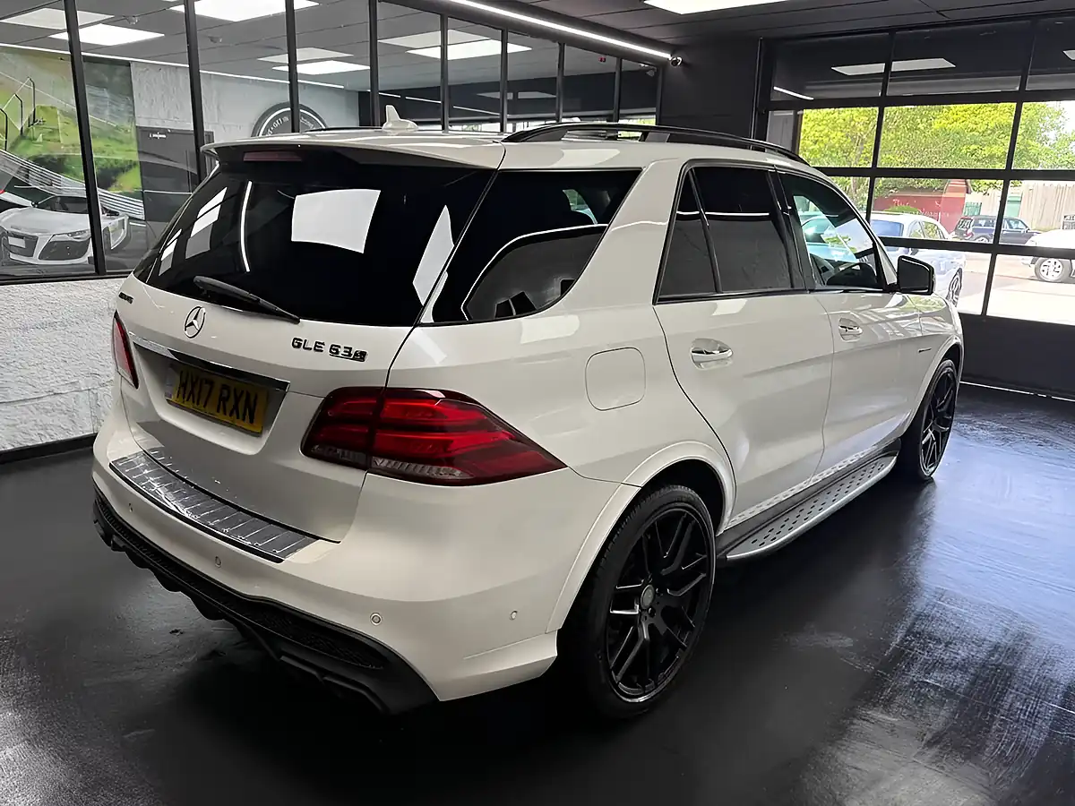 Used 2017 Mercedes-Benz Gle S (premium) White - Interior and Exterior details 4