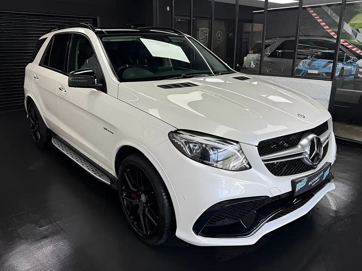 Used 2017 Mercedes-Benz Gle S (premium) White - Interior and Exterior details 8