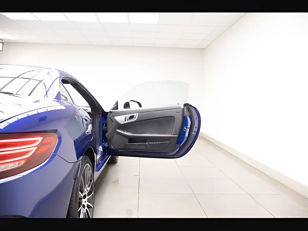 Used 2017 Mercedes-Benz Slc AMG Line Blue - Interior and Exterior details 18