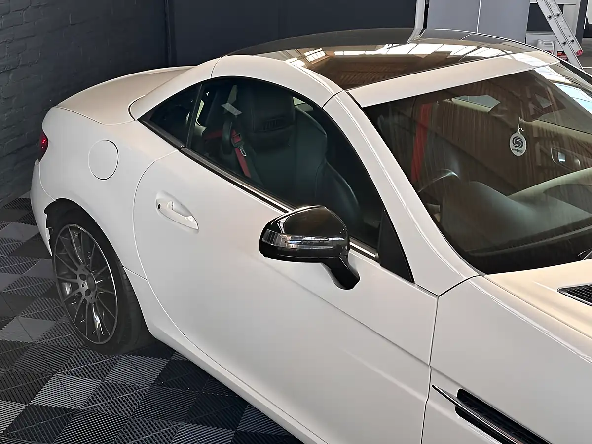 Used 2017 Mercedes-Benz Slc AMG Line Polar White - Interior and Exterior details 10