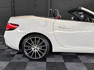Used 2017 Mercedes-Benz Slc AMG Line Polar White - Interior and Exterior details 17