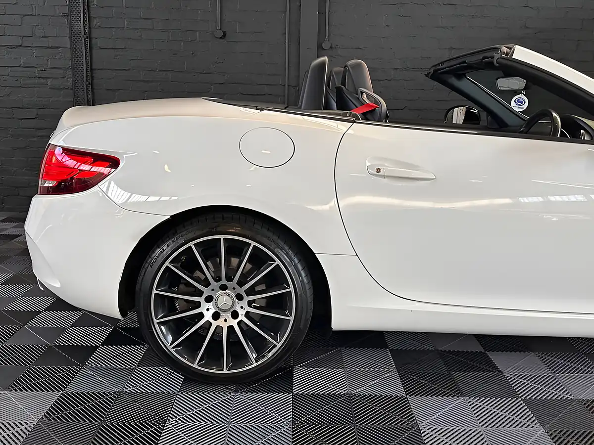 Used 2017 Mercedes-Benz Slc AMG Line Polar White - Interior and Exterior details 17