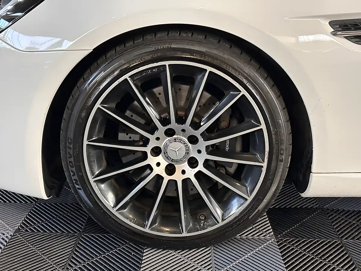Used 2017 Mercedes-Benz Slc AMG Line Polar White - Interior and Exterior details 8