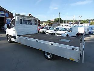 Used 2017 Mercedes-Benz Sprinter 314 White - Interior and Exterior details 20