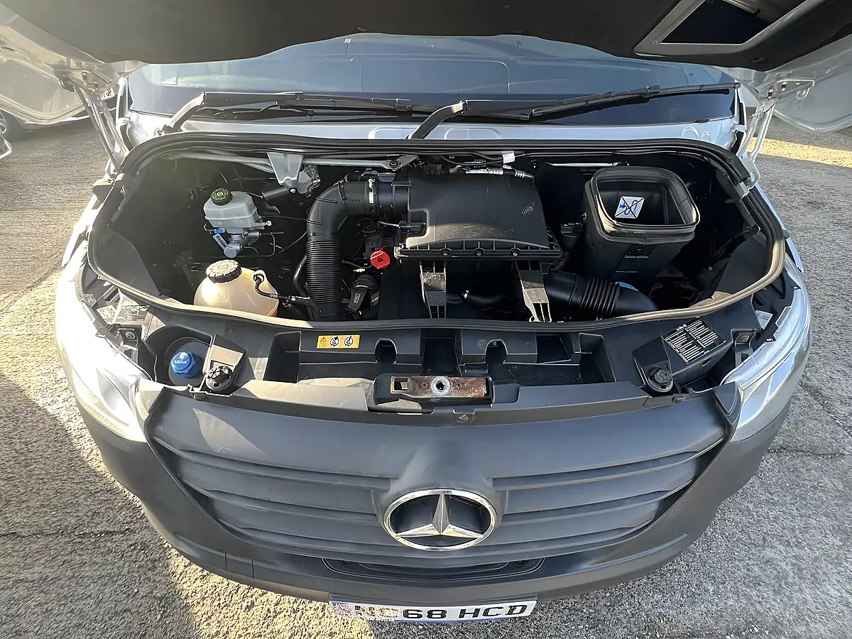 Used 2017 Mercedes-Benz Sprinter L3H2 Iridium Silver Met - Interior and Exterior details 19