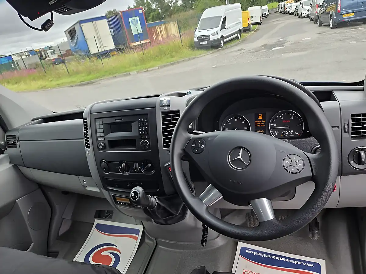 Used 2017 Mercedes-Benz Sprinter Lwb Blue - Interior and Exterior details 11
