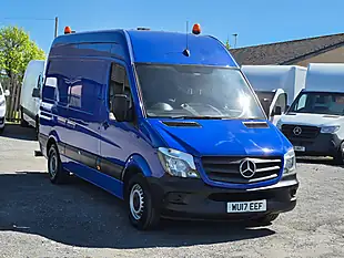 Used 2017 Mercedes-Benz Sprinter Mwb Blue - Interior and Exterior details 2