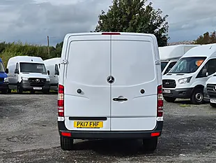 Used 2017 Mercedes-Benz Sprinter Mwb Low Roof White - Interior and Exterior details 12