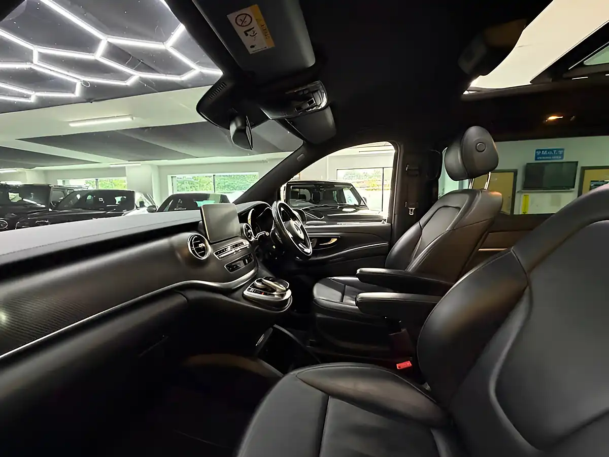 Used 2017 Mercedes-Benz V-Class AMG Line Lwb Black - Interior and Exterior details 13