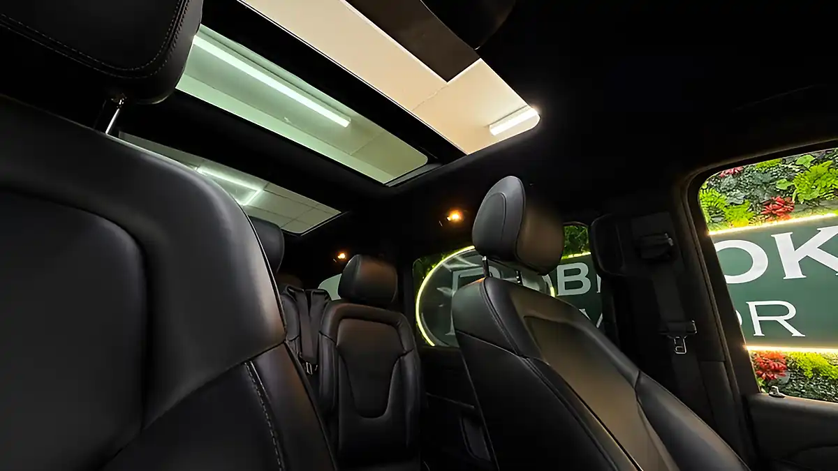 Used 2017 Mercedes-Benz V-Class AMG Line Lwb Black - Interior and Exterior details 17