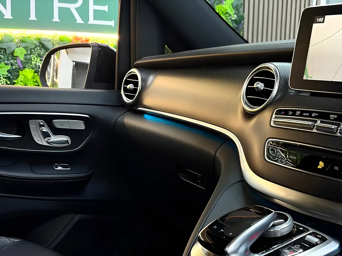 Used 2017 Mercedes-Benz V-Class AMG Line Lwb Black - Interior and Exterior details 19