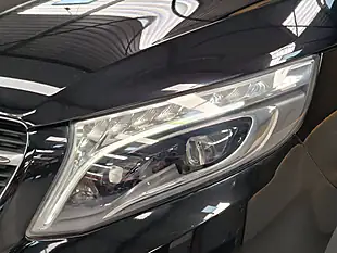 Used 2017 Mercedes-Benz V-Class Se Obsidian Black - Interior and Exterior details 19