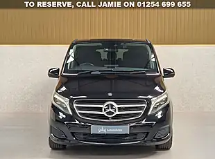 Used 2017 Mercedes-Benz V-Class Se Obsidian Black - Interior and Exterior details 4