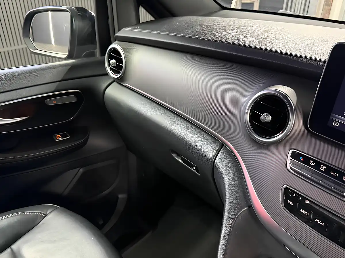 Used 2017 Mercedes-Benz V Class Sport Black - Interior and Exterior details 17