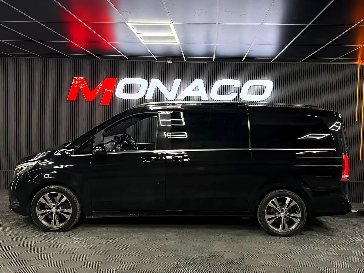 Used 2017 Mercedes-Benz V Class Sport Black - Interior and Exterior details 9