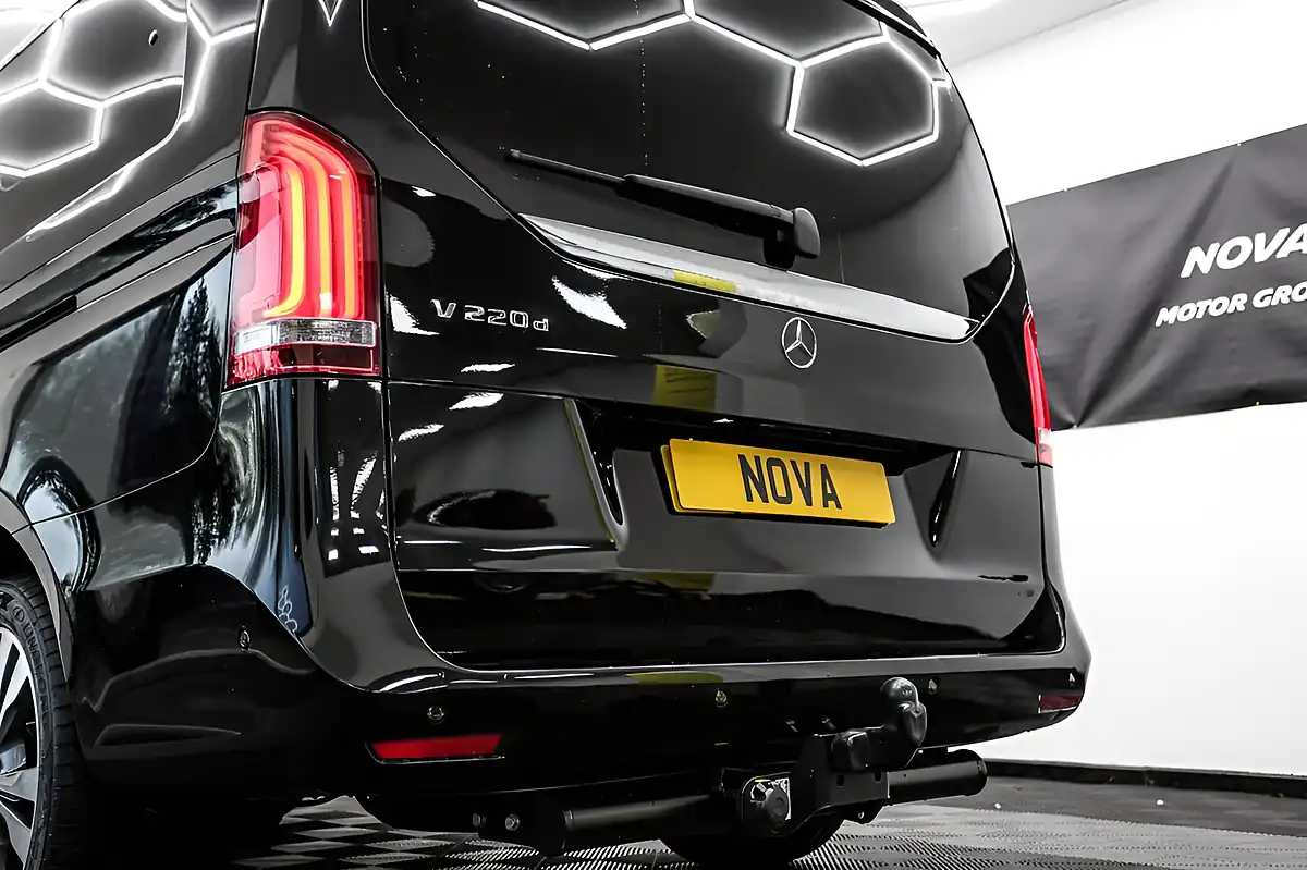 Used 2017 Mercedes-Benz V-Class Sport Black - Interior and Exterior details 14