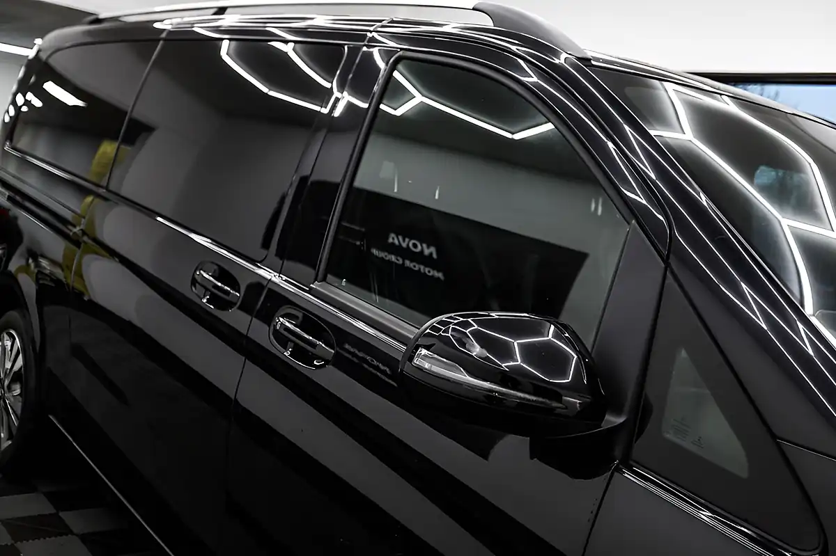 Used 2017 Mercedes-Benz V-Class Sport Black - Interior and Exterior details 17