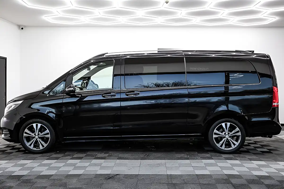 Used 2017 Mercedes-Benz V-Class Sport Black - Interior and Exterior details 6