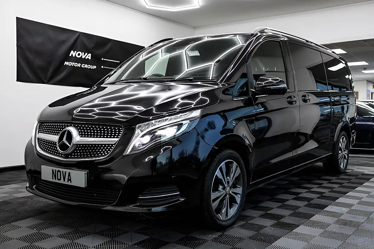 Used 2017 Mercedes-Benz V-Class Sport Black - Interior and Exterior details 7