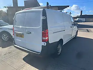 Used 2017 Mercedes-Benz Vito L2 White - Interior and Exterior details 4