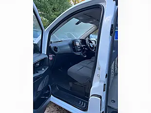 Used 2017 Mercedes-Benz Vito L2 White - Interior and Exterior details 17