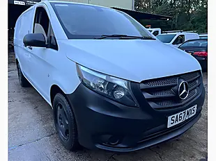 Used 2017 Mercedes-Benz Vito L2 White - Interior and Exterior details 3
