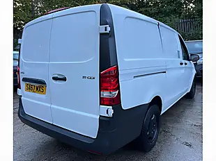 Used 2017 Mercedes-Benz Vito L2 White - Interior and Exterior details 8