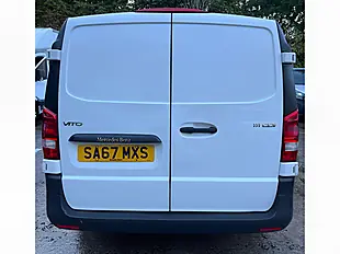 Used 2017 Mercedes-Benz Vito L2 White - Interior and Exterior details 9
