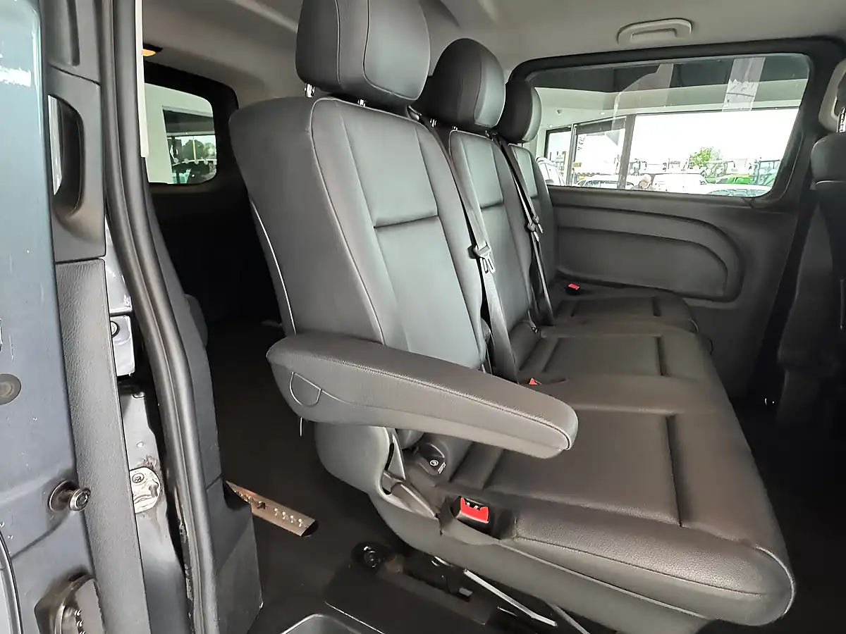 Used 2017 Mercedes-Benz Vito Sport Crew Van Double Cab Grey - Interior and Exterior details 14