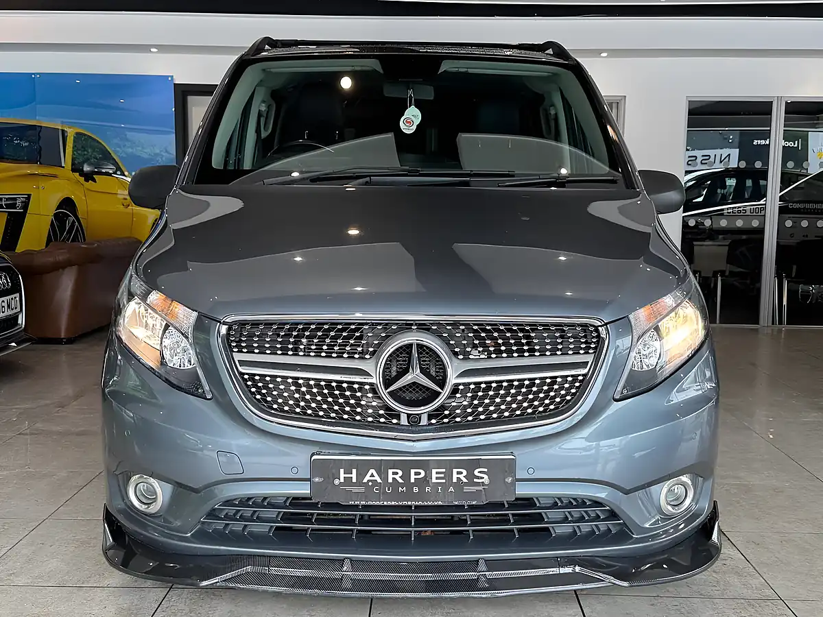 Used 2017 Mercedes-Benz Vito Sport Crew Van Double Cab Grey - Interior and Exterior details 2