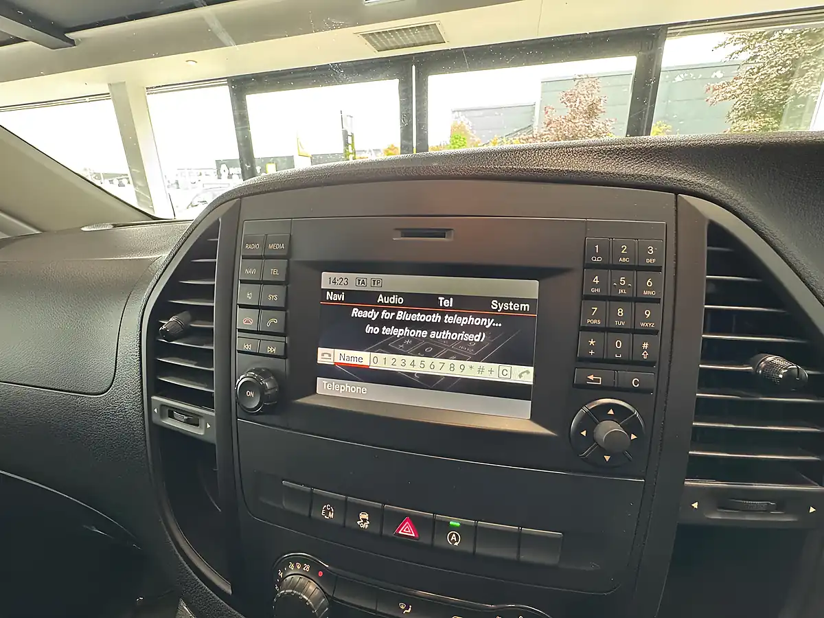 Used 2017 Mercedes-Benz Vito Sport Crew Van Double Cab Grey - Interior and Exterior details 20