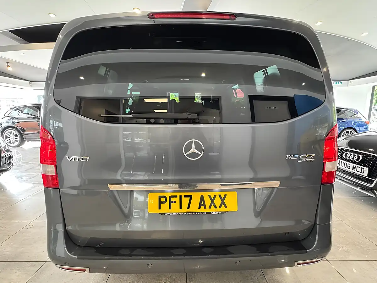 Used 2017 Mercedes-Benz Vito Sport Crew Van Double Cab Grey - Interior and Exterior details 3