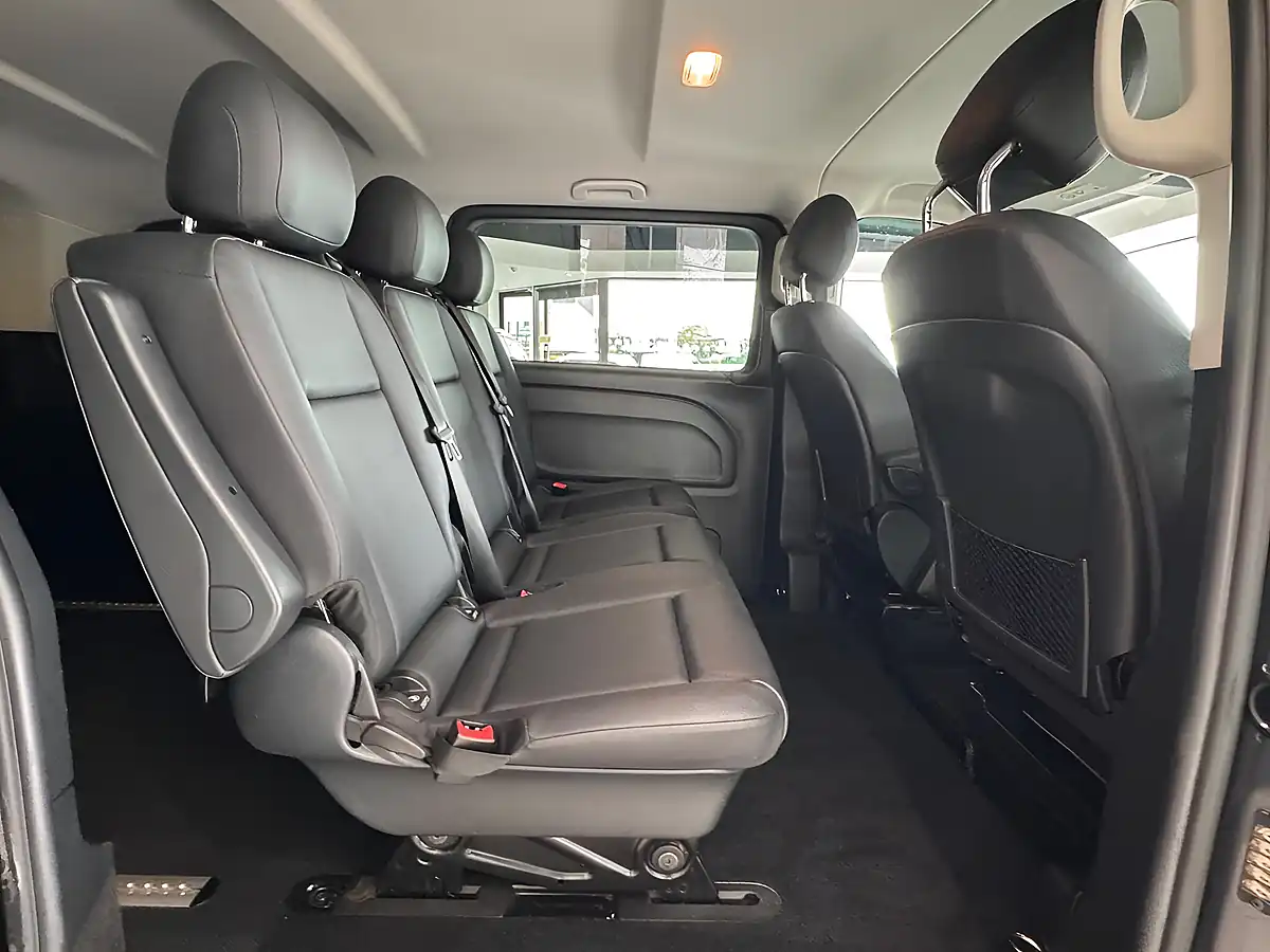 Used 2017 Mercedes-Benz Vito Sport Crew Van Double Cab Grey - Interior and Exterior details 9