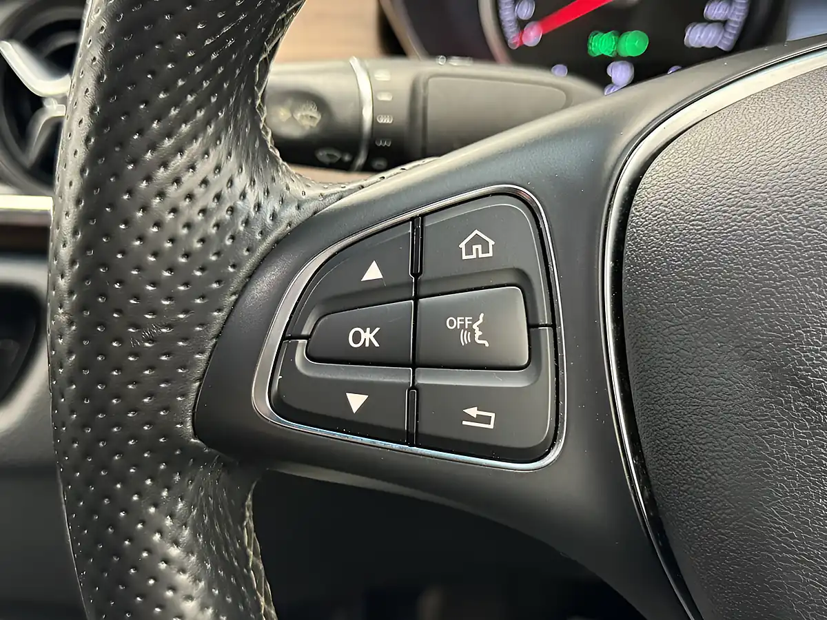 Used 2017 Mercedes-Benz X-Class Power Black - Interior and Exterior details 12