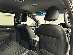 Used 2017 Mercedes-Benz X-Class Power Black - Interior and Exterior details 13