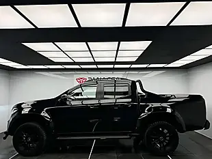 Used 2017 Mercedes-Benz X Class Power Black - Interior and Exterior details 10