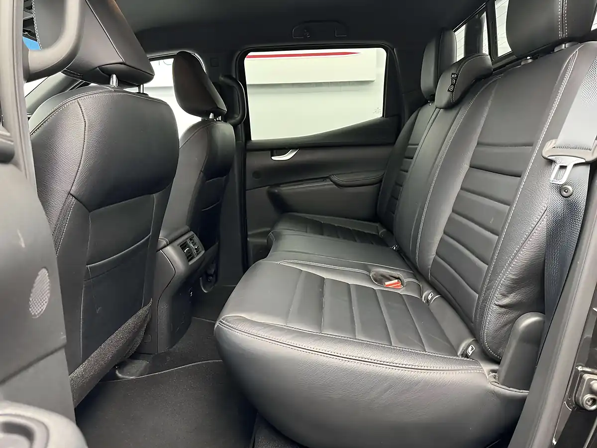 Used 2017 Mercedes-Benz X Class Power Black - Interior and Exterior details 11