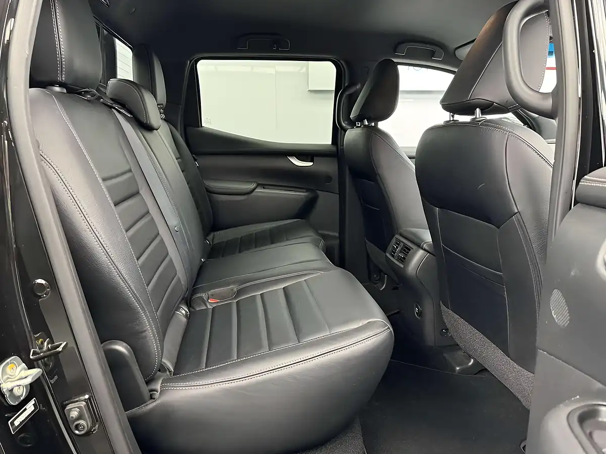 Used 2017 Mercedes-Benz X Class Power Black - Interior and Exterior details 18