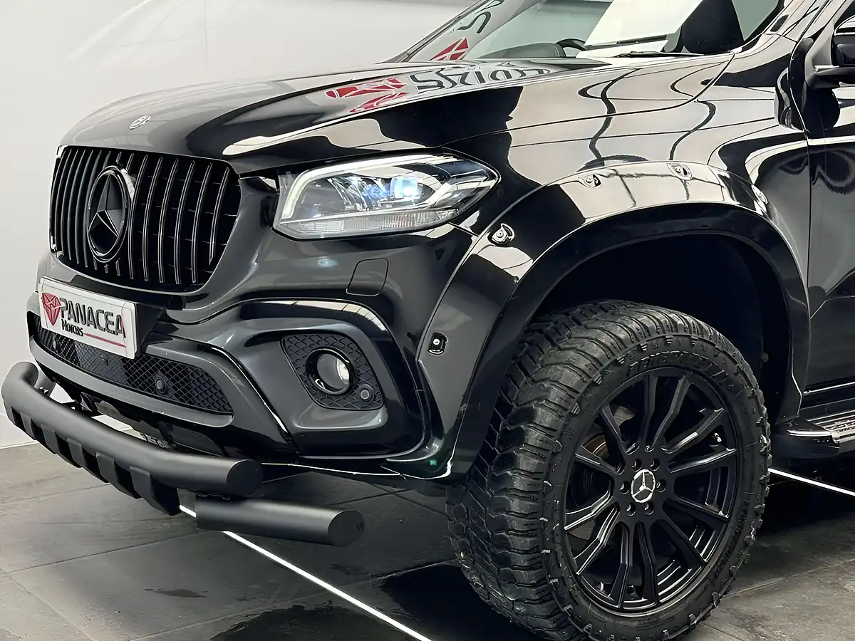 Used 2017 Mercedes-Benz X Class Power Black - Interior and Exterior details 3